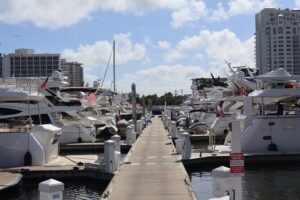 2 to 6 hours Private Yacht Cruise around Fort Lauderdale - Captain Simon and Andre: The Human Touch That Makes It Worth It