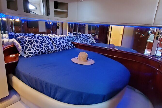 60ft Luxury Yacht Charter in Fort Lauderdale, Florida - Crew and Service: Captain Included, But Know the Extra Costs