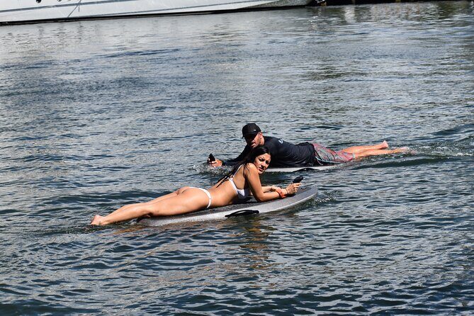 Double eFoil Lesson 2 People 2 Boards - Gear and safety: what you’ll put on before anything gets fast
