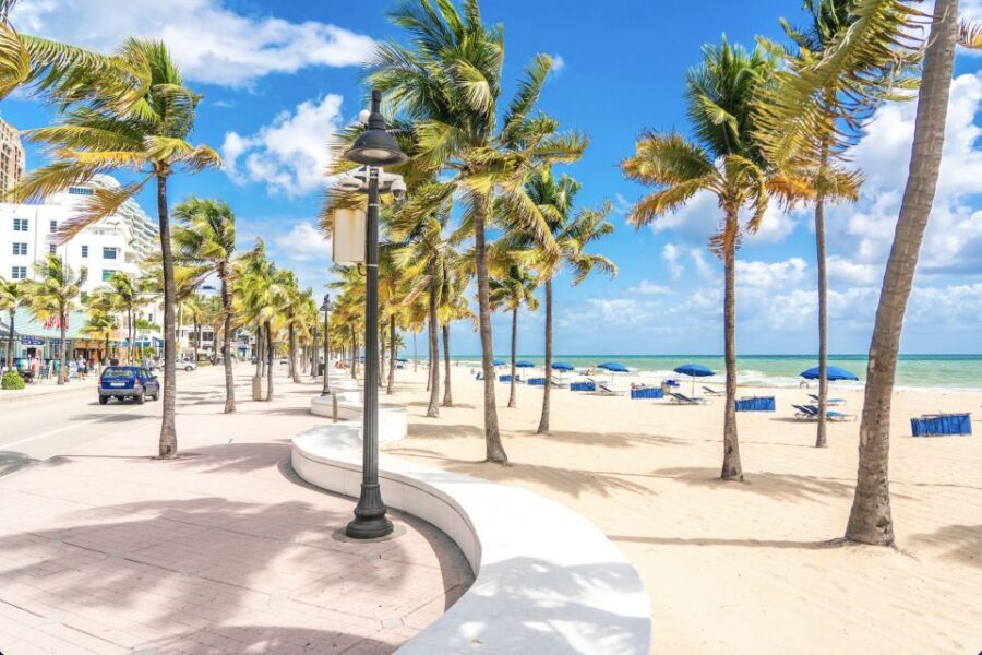 Fort Lauderdale: 6 People Golf Cart Rental - Beach Time at Your Own Tempo