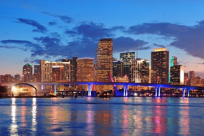 Fort Lauderdale Airport Private Transfer (Up To 14 Passengers) - Flight delays and the 60-minute wait rule