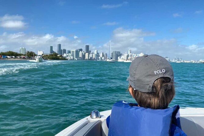 Fort Lauderdale Boat Tour Adventure - Port Everglades: the other side of paradise, up close