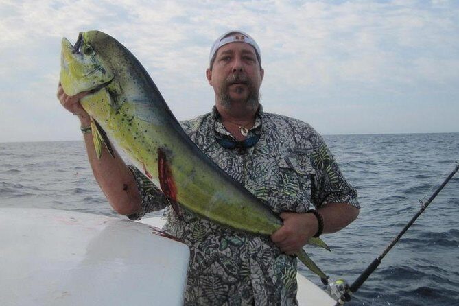 Fort Lauderdale Deep Sea Fishing Charters - The Route on the Way Out: New River, Million-Dollar Alley, and Port Everglades Views