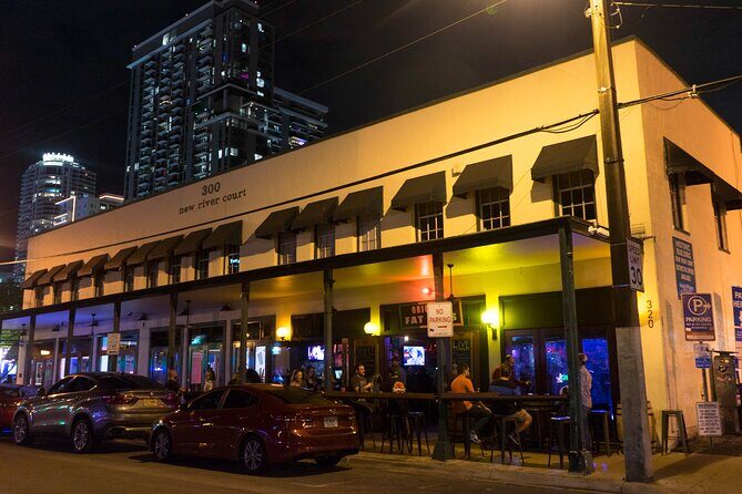 Fort Lauderdale Fallen Frights and Fury Ghost Tour - Stop-by-stop: sculpture watch, a 1907 home, and a saloon relic