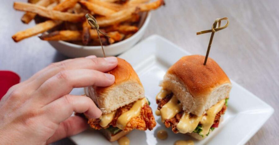 Fort Lauderdale: Food & Drinks Tour - Where the tour starts in Fort Lauderdale and how it runs