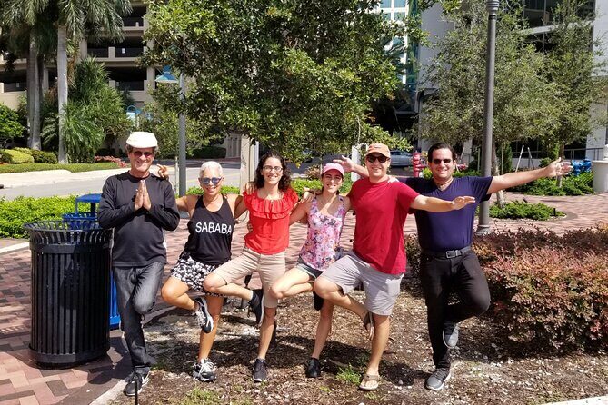 Fort Lauderdale Frenzy Scavenger Hunt - How the Remote Host Runs This Detective-Style Game