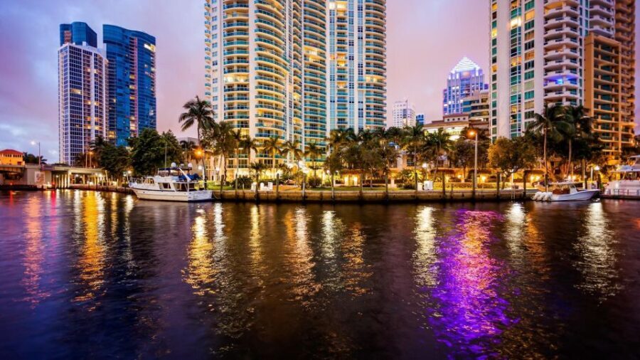 Fort Lauderdale: Night Cruise Through the Venice of America - Touring Fort Lauderdale’s canals after dark: what it’s really like