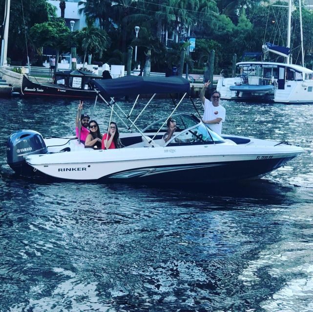 Fort Lauderdale: Night Cruise Through the Venice of America - Where you meet: docking at 100 Pro Boats