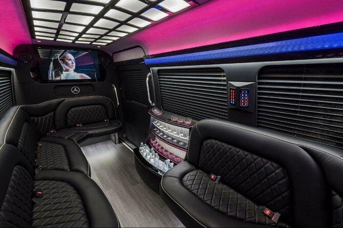 Fort Lauderdale Private Party bus - Key things that make this party bus work