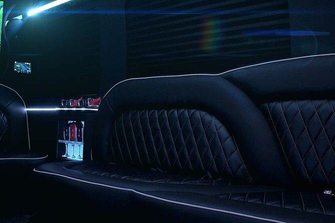 Fort Lauderdale Private Party bus - What’s included (and what you’ll need to plan separately)