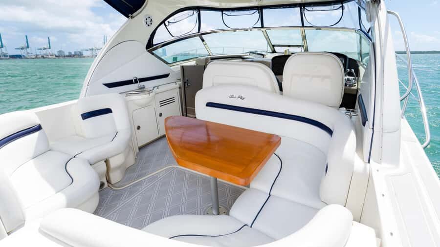 Fort Lauderdale: Private Yacht Cruise - Photo Stops: Where the Pictures Actually Look Like Vacation