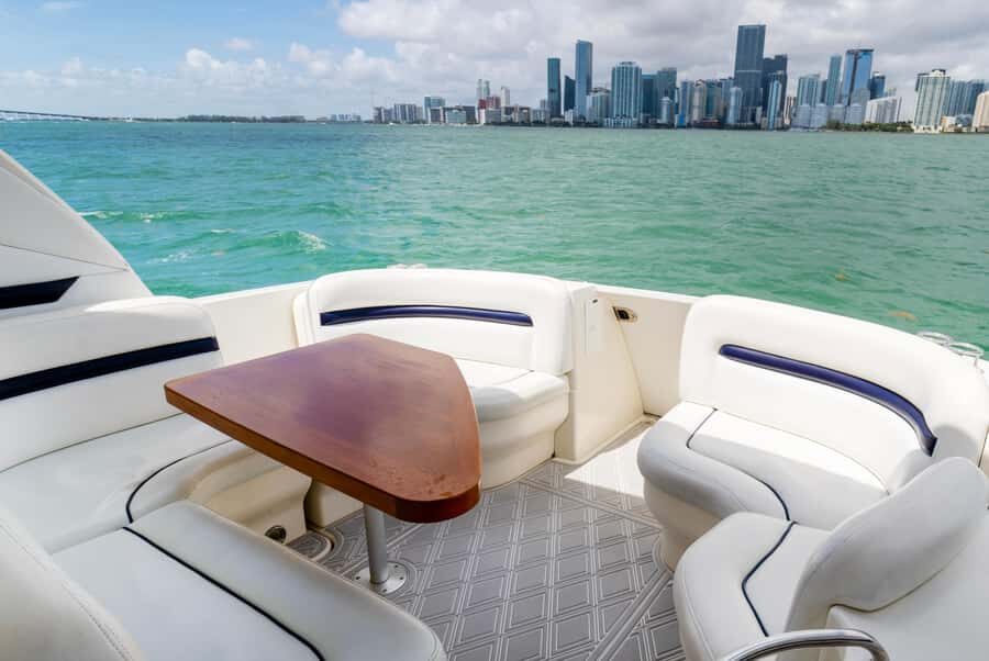 Fort Lauderdale: Private Yacht Cruise - Meeting the Boat and Getting Ready the Right Way
