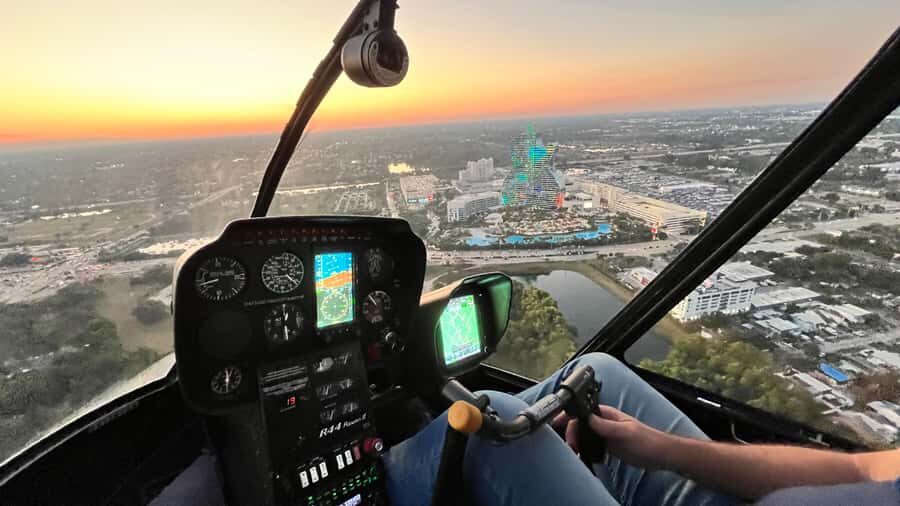 Fort Lauderdale : Romantic Champagne Helicopter Flight Tour - Key highlights you’ll actually care about