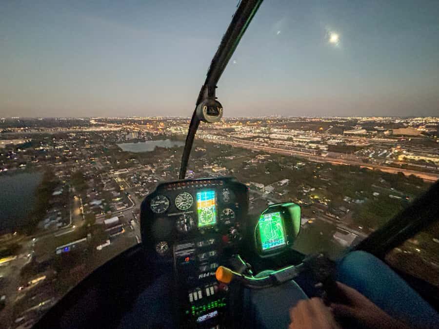Fort Lauderdale : Romantic Champagne Helicopter Flight Tour - Why Fort Lauderdale champagne helicopter flights feel made for romance