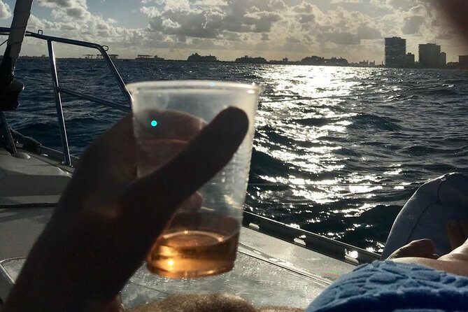 Fort Lauderdale Sailing Charter - Captain Dan’s style: Custom time, friendly teaching, real control