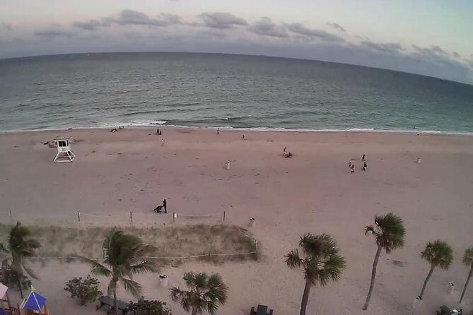 Fort Lauderdale Sailing Charter - On-board comfort: Space, bathroom, and BYO picnic ease