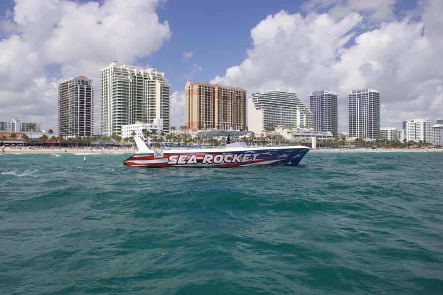 Fort Lauderdale: Sea Rocket Ocean Speed Boat Cruise - The bar and the photo package: what to budget