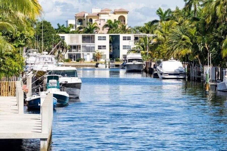 Fort Lauderdale: Venice of America Boat Tour with Drinks - Key things to know before you board