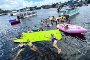 Fort Lauderdale's Largest Party Pontoon - Stop-style fun on the sandbar: swim, sun, and easy downtime