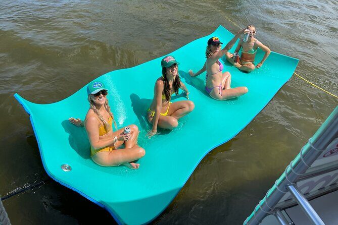 Fort Lauderdale's Largest Party Pontoon - Your crew and onboard energy: music, hosts, and group-friendly hosting
