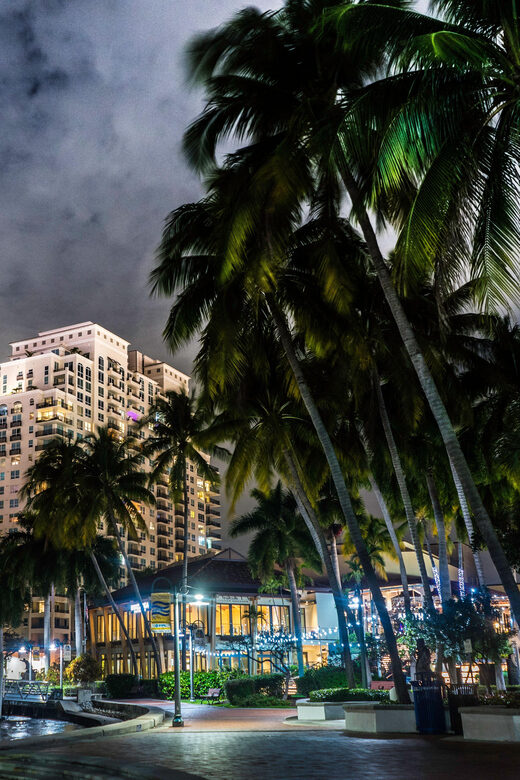 Ft. Lauderdale: Boos and Booze Haunted Pub Crawl - Key things that make this crawl worth your time