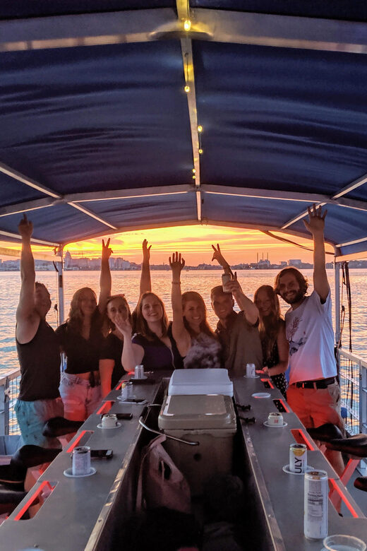 Ft. Lauderdale: Nighttime Sightseeing Catamaran Tour - Key things I’d focus on before you go