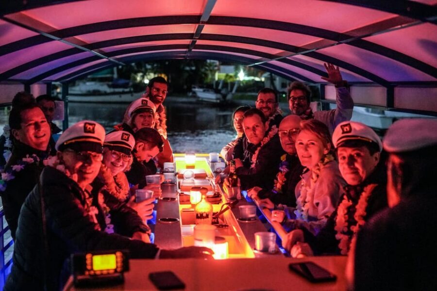 Ft. Lauderdale: Nighttime Sightseeing Catamaran Tour - Music, lights, and the party-or-chill balance
