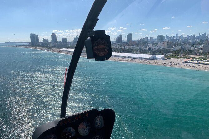 Haulover Beach Helicopter Tour in Miami - Stop 1: Gulfstream Park Racing and Casino from above