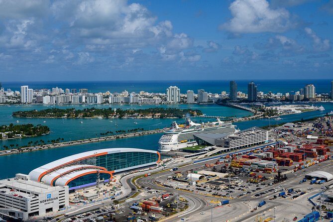 Helicopter Tour-Miami Iconic Coast and City Views - Crossing into the bay: Haulover sandbar, Bal Harbour, and North Miami Beach