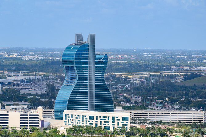 Helicopter Tour-Miami Iconic Coast and City Views - What you’ll see on the way: Las Olas, the port, and downtown from above