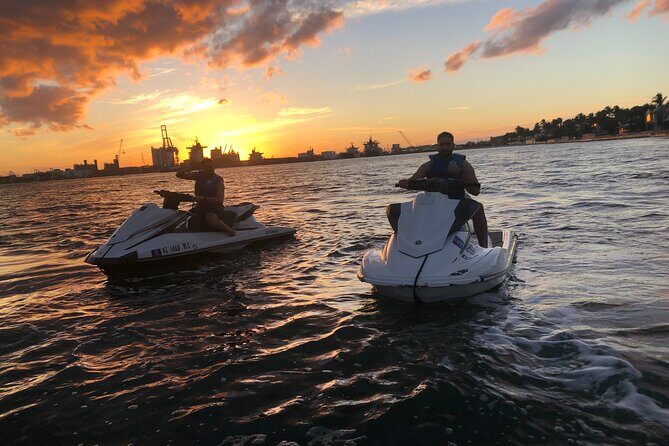 Jet Ski Ride in Fort Lauderdale Beach - Fast Zone Time: Speed, Control, and a Small Dose of Chaos
