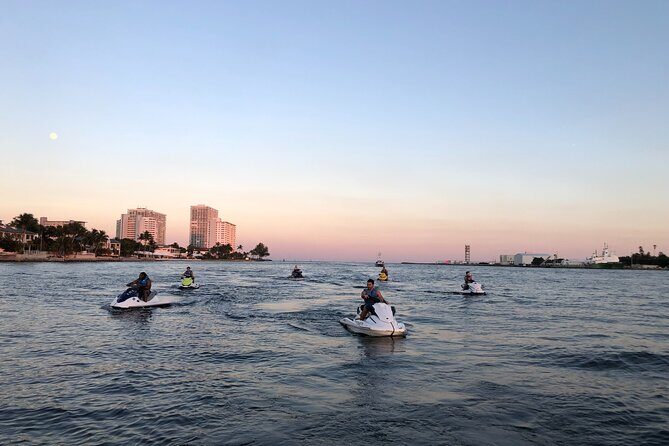 Jet Ski Ride in Fort Lauderdale Beach - The Jet Ski Setup: Sharing, Gear, and How the Ride Works