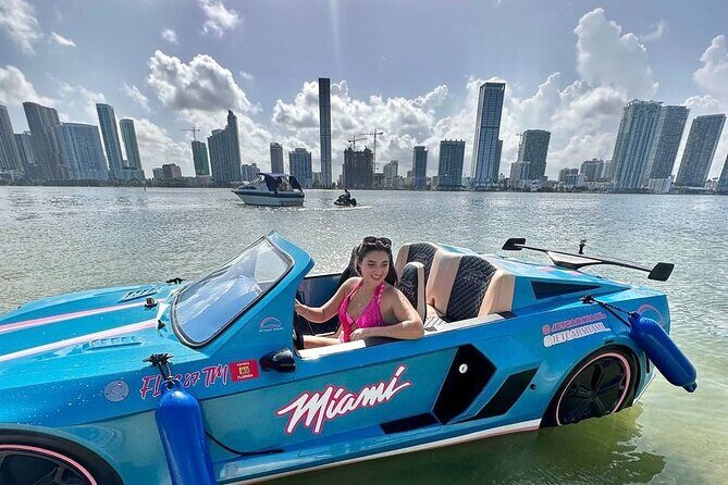 Jetcar Miami (Jet ski/jet boat) Rental - The guide moment: help that keeps the ride feeling easy