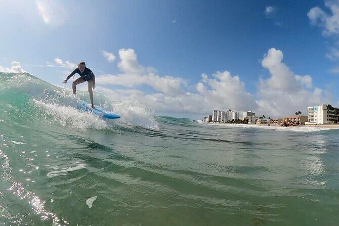Learn to surf Fort Lauderdale - Group Size: Why Max 4 Changes Everything