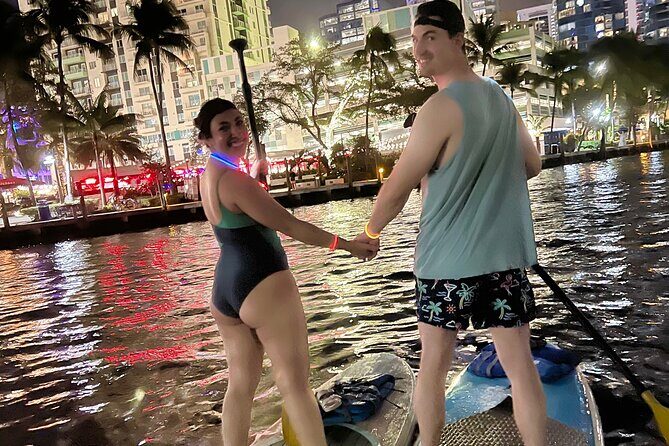 Night on Paddleboard Under the Lights Experience in Fort Lauderdale - The 9:00 pm Timing: Why a Night Paddle Works Better Than Daytime