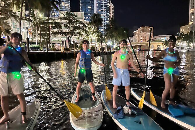 Night on Paddleboard Under the Lights Experience in Fort Lauderdale - Stop 1: New River, Starting the Night With City-Light Views