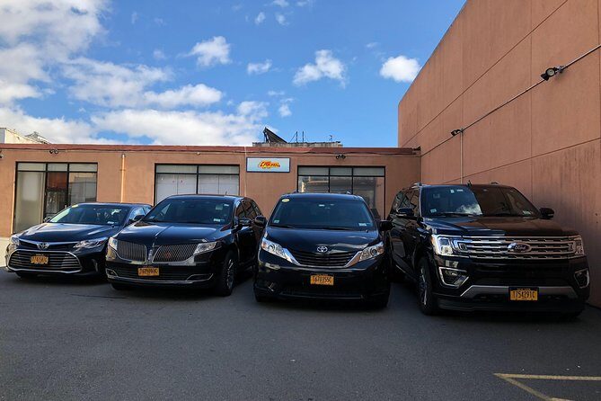 Private Arrival Transfer from Fort Lauderdale Airport FLL - Fort Lauderdale Airport Pickup That Tries to Replace the Taxi Hunt