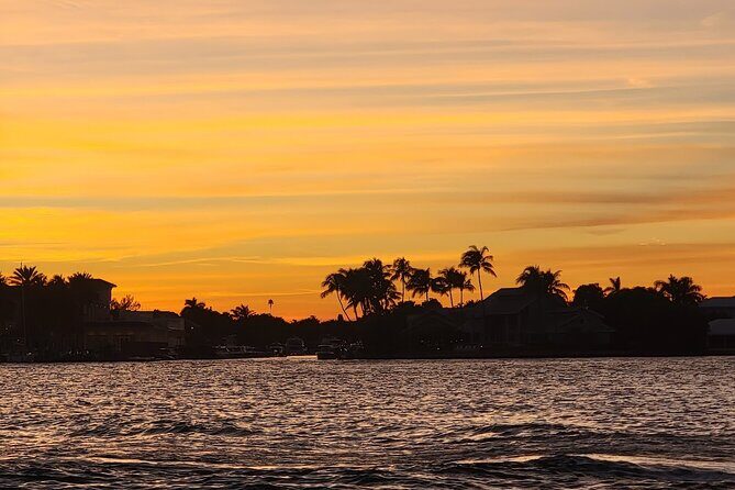 Private Cruise Or Sandbar Trip in Fort Lauderdale/Day or Night - Price and value: $250 per group for up to 6 people