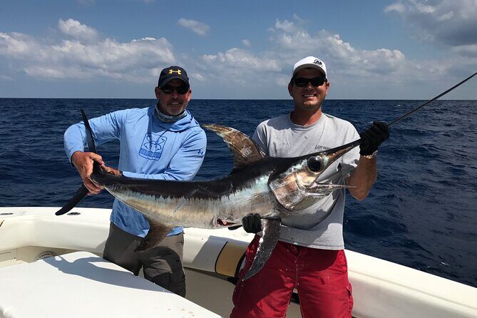 Private Sportfishing Charter For Up To 6 People - Your 4-hour game plan: from dock to fishing time to fish cleaning