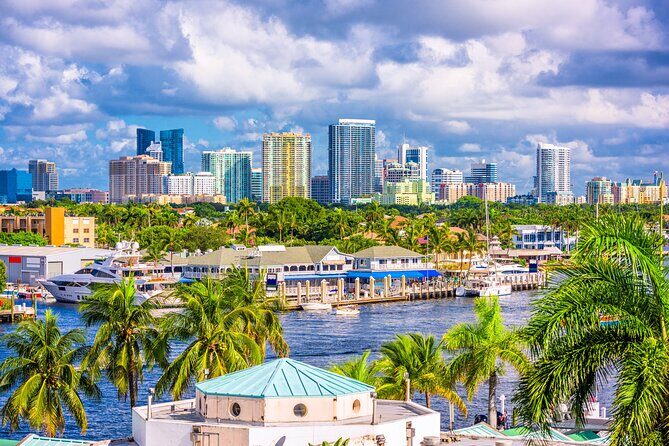 Private Transfer in Fort Lauderdale (FLL & FXE) Airport/Home/Hotel/Work - What You’ll Actually Feel in the Car: Clean, Friendly, Attentive