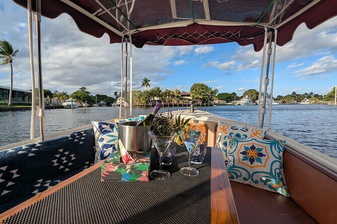 Scenic Boat Tour on Fort Lauderdale’s Riverside - Venetian-Style Canals: Why This Fort Lauderdale Boat Tour Feels Intimate