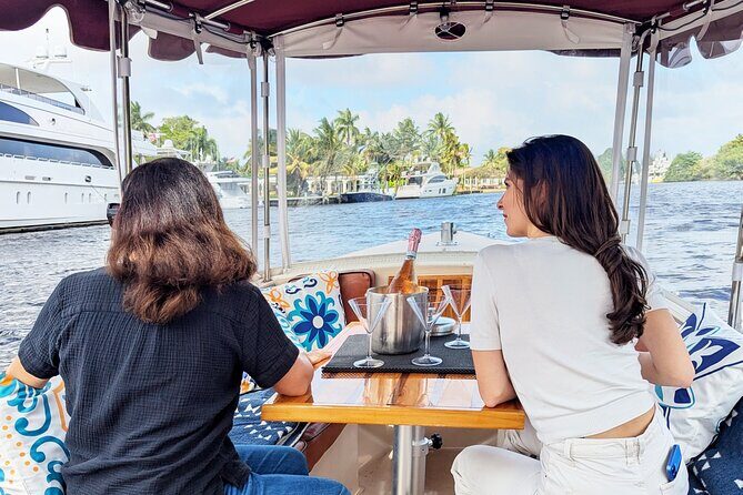 Scenic Boat Tour on Fort Lauderdale’s Riverside - On Board Perks: Prosecco, Water, and Your Picnic Game Plan
