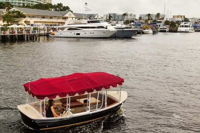Scenic Boat Tour on Fort Lauderdale’s Riverside - Your Guide and the Private-Tour Advantage with Damien