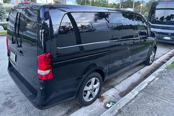 SUV Ft Lauderdale to Miami Port & Hotel or Mia to Ft Lauderdale - Luggage limits, oversized items, and how to avoid surprises