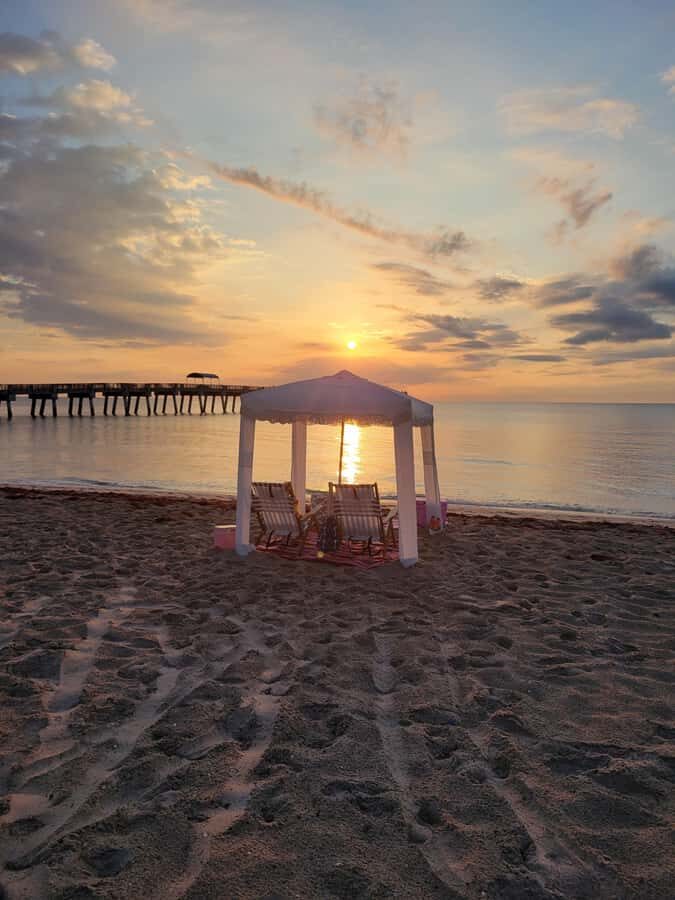West Palm Beach Florida: All Inclusive Beach Day Package - From Arrival to Breakdown: how the 4-hour beach day plays out